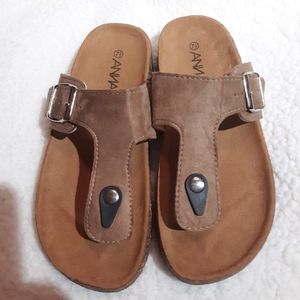 💟Anna             Anna Size 7.5 Suede Sandals💟